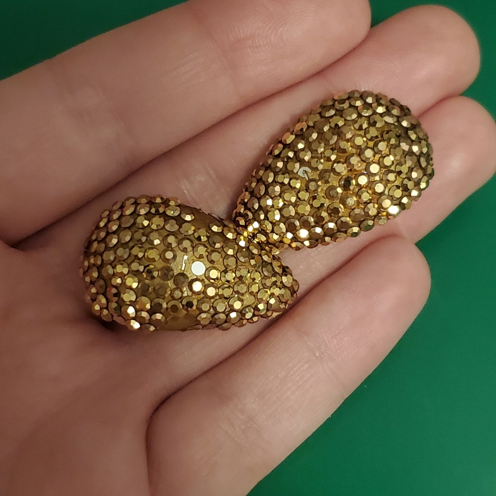 Vintage Stefanie somers clip on earrings
